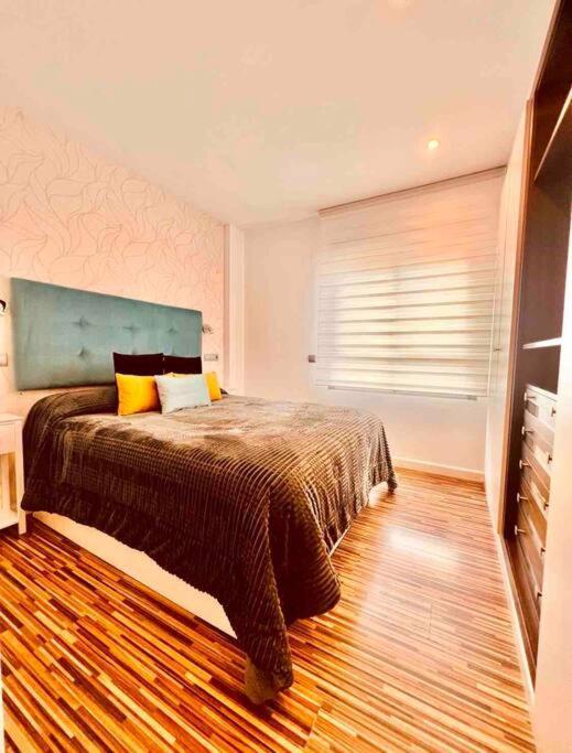 Apartamento Centrico Con Plaza De Garaje Y Piscina Lägenhet Murcia Exteriör bild